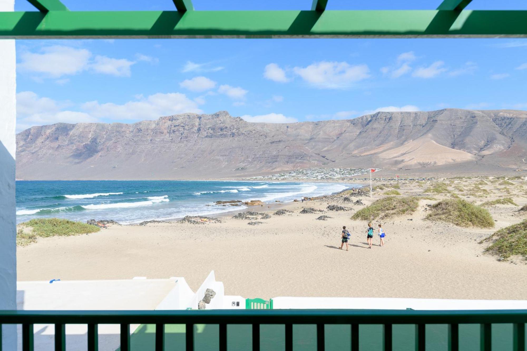 Famara Caracolillos, La Casa Buitenkant foto