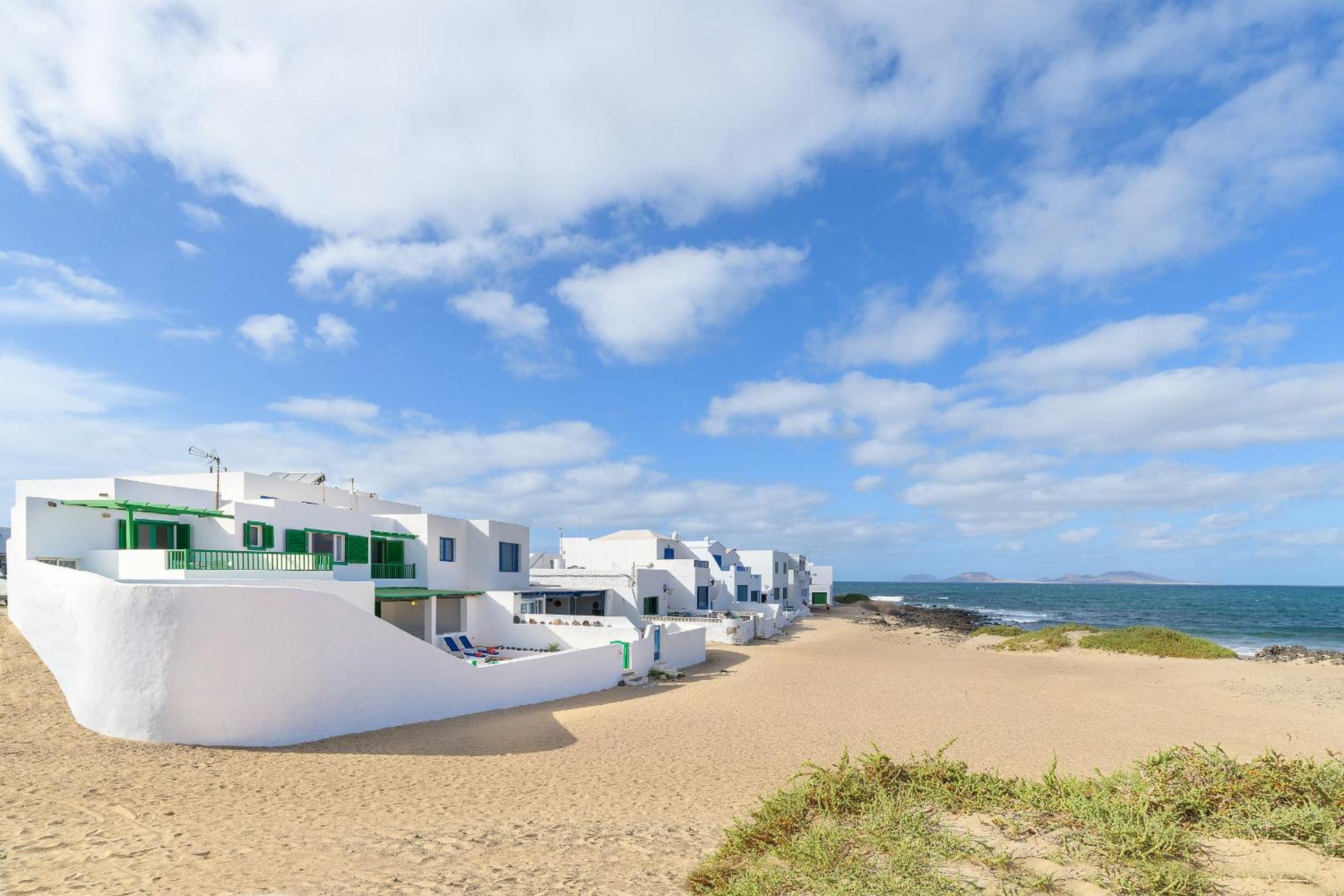 Famara Caracolillos, La Casa Buitenkant foto