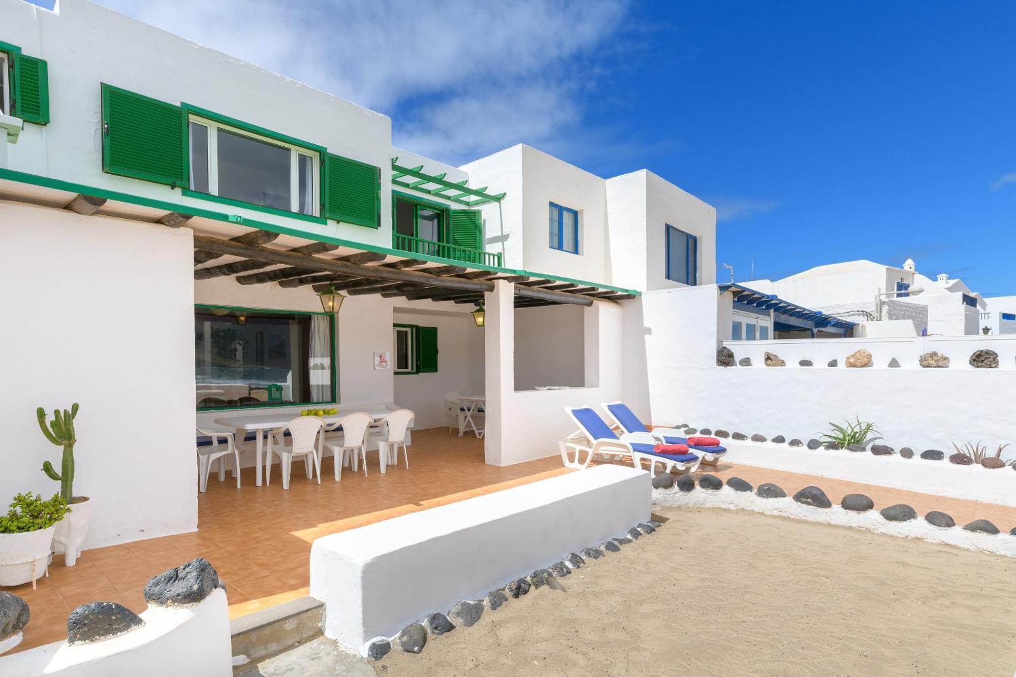Famara Caracolillos, La Casa Buitenkant foto